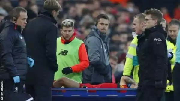 Liverpool’s Philippe Coutinho Could Be Out For Months After Very Bad Injury Against Sunderland (Photos)